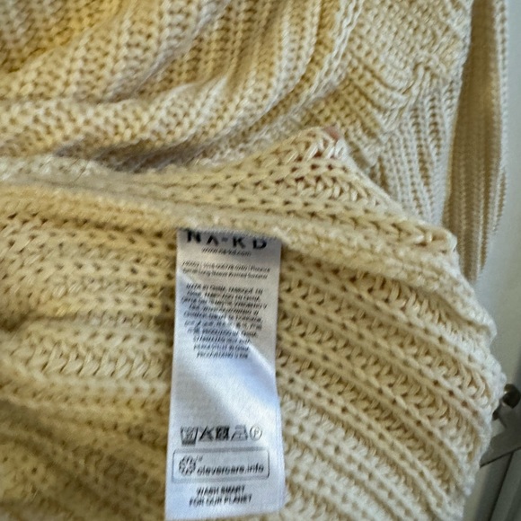 Na•kd sweater with ruffles - Picture 8 of 9